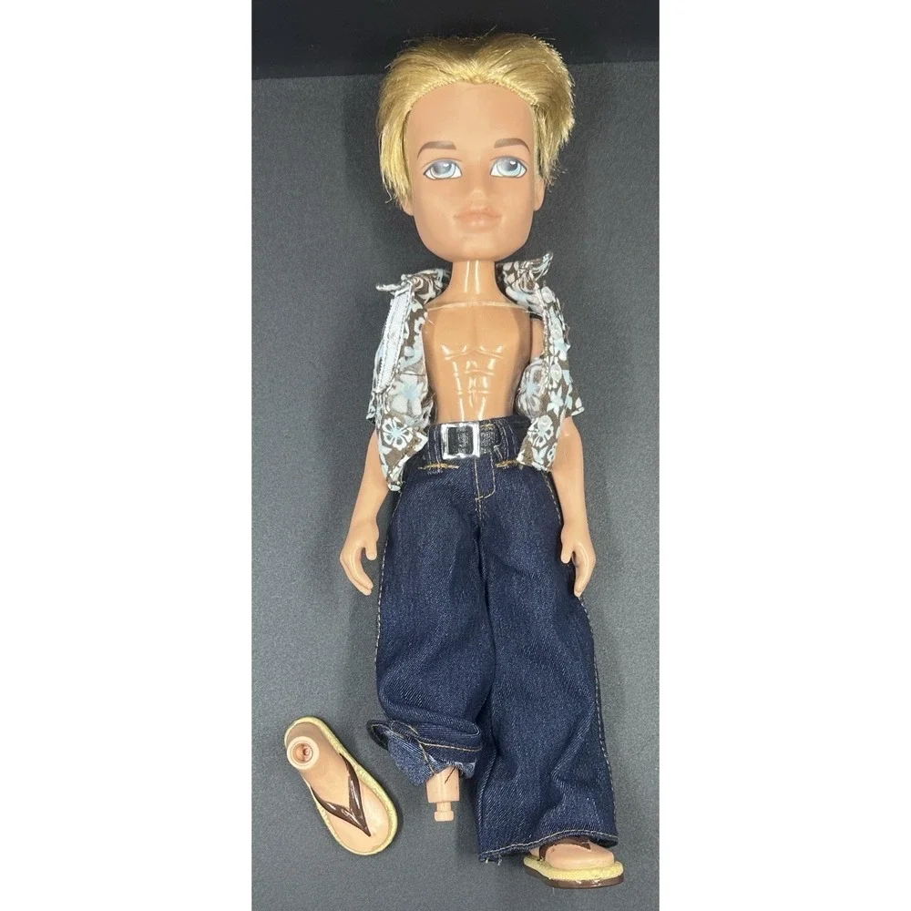 Vintage 2002 Bratz Boyz Cameron Fashion Doll